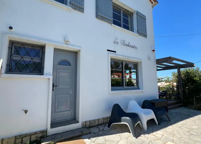 Maison 8/10 Pers / Piscine Chauffée / St Palais Sur Villa *