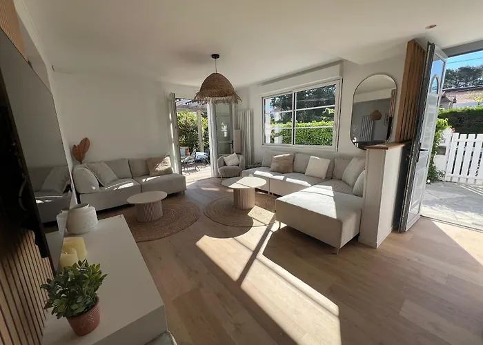 Villa Maison 8/10 Pers / Piscine Chauffée / St Palais Sur Saint-Palais-sur-Mer