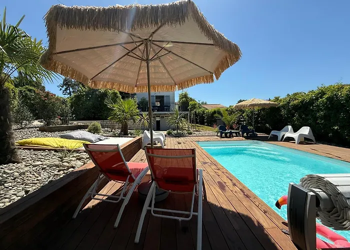 Villa Maison 8/10 Pers / Piscine Chauffée / St Palais Sur