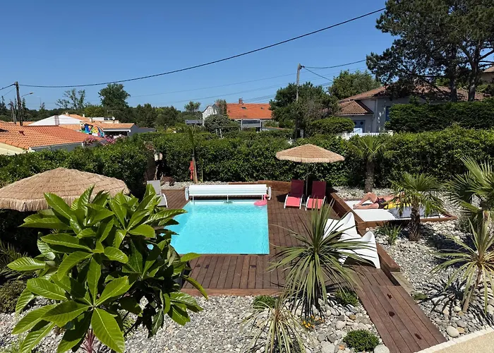 Villa Maison 8/10 Pers / Piscine Chauffée / St Palais Sur *